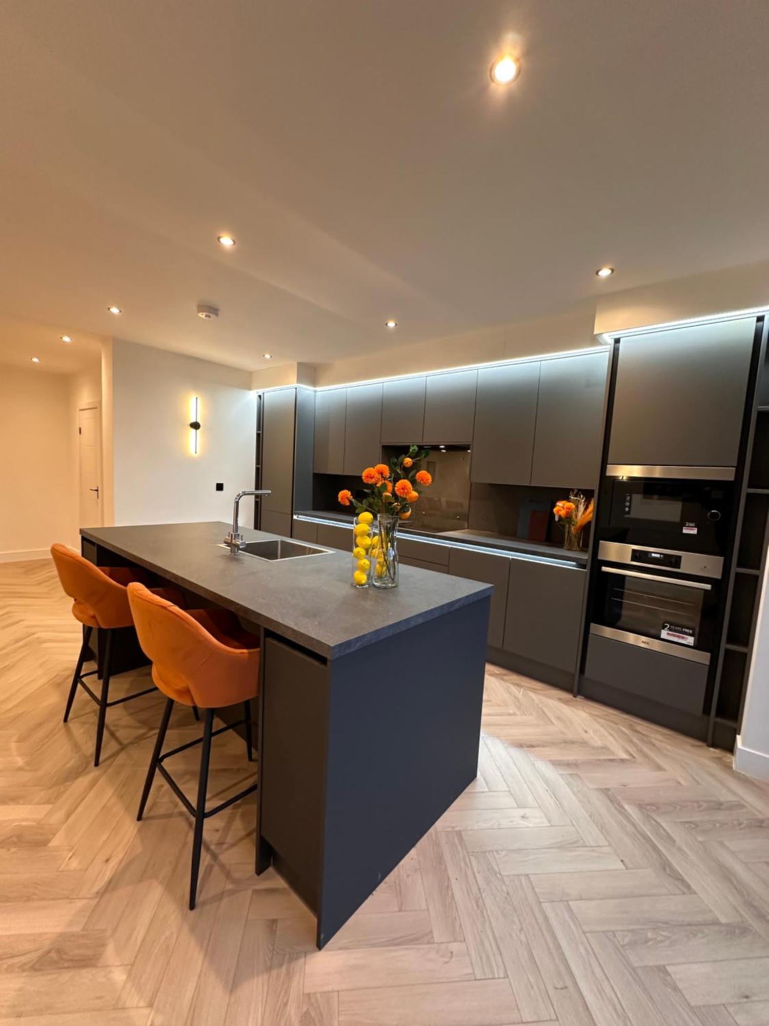 R5 - Luxury Private Ensuite Self-Contained Room - Newly Renovated Halesowen Exteriör bild
